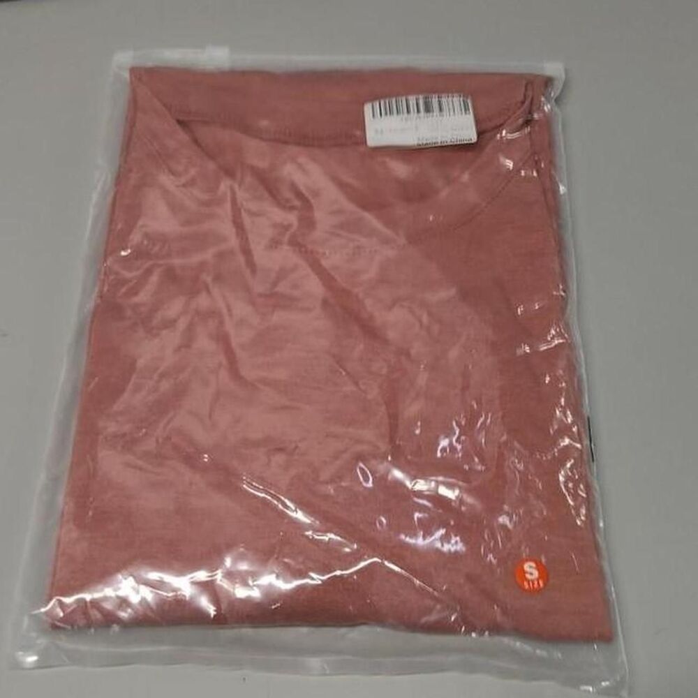 Brand New - Women's Pink T-shirt - Picture 4 of 4